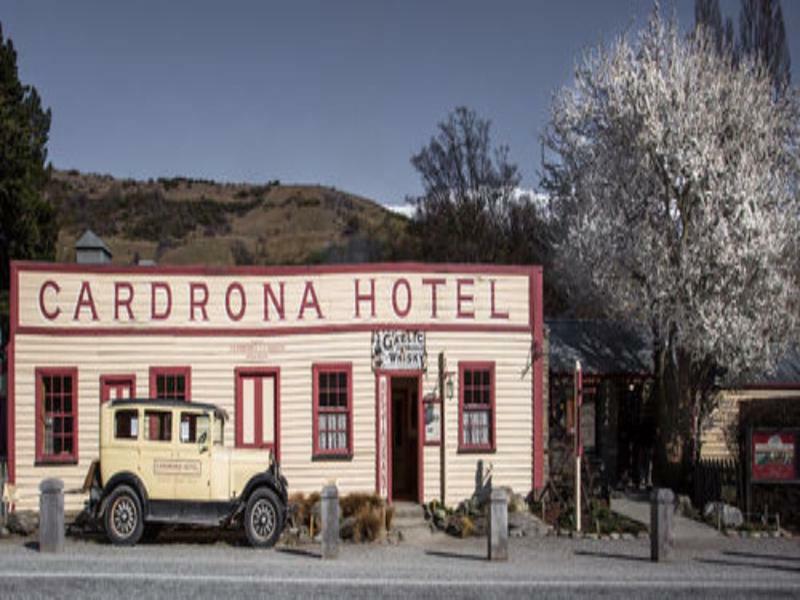 Cardrona Hotel Bagian luar foto